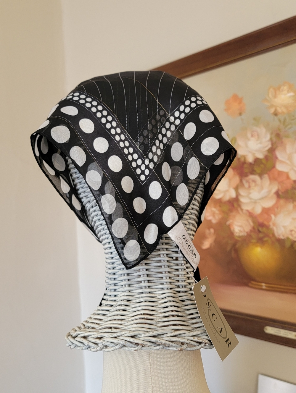 Deadstock Vintage Oscar de la Renta Black Retro Dots Silk Scarf Head Wrap NWT - Picture 3 of 11